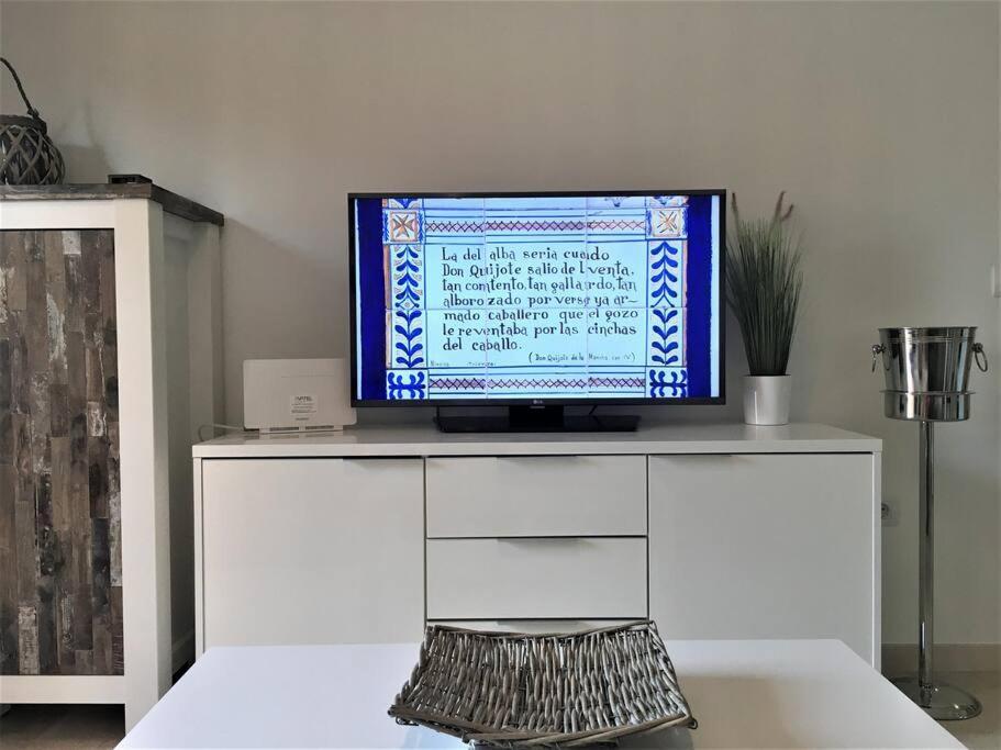 Modern 1 Bedroom Apartment, In La Cala De Mijas Luaran gambar