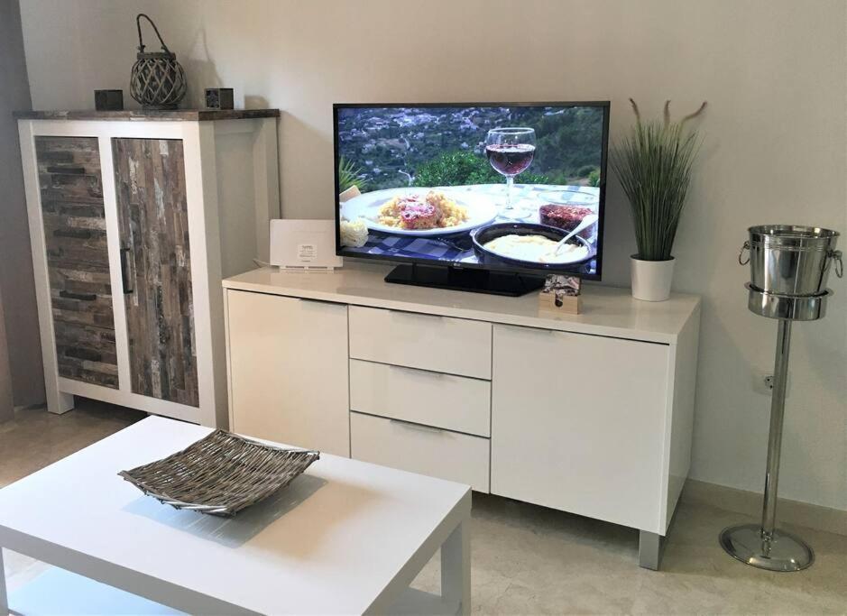 Modern 1 Bedroom Apartment, In La Cala De Mijas Luaran gambar